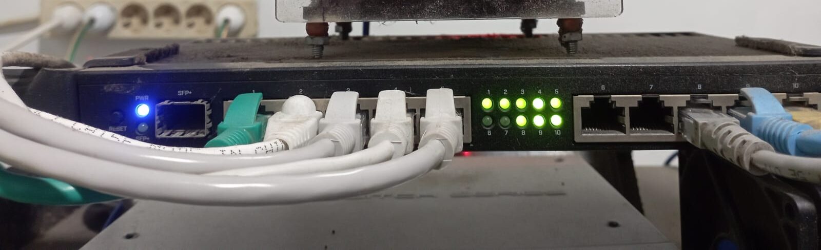 membangun server rt rw net